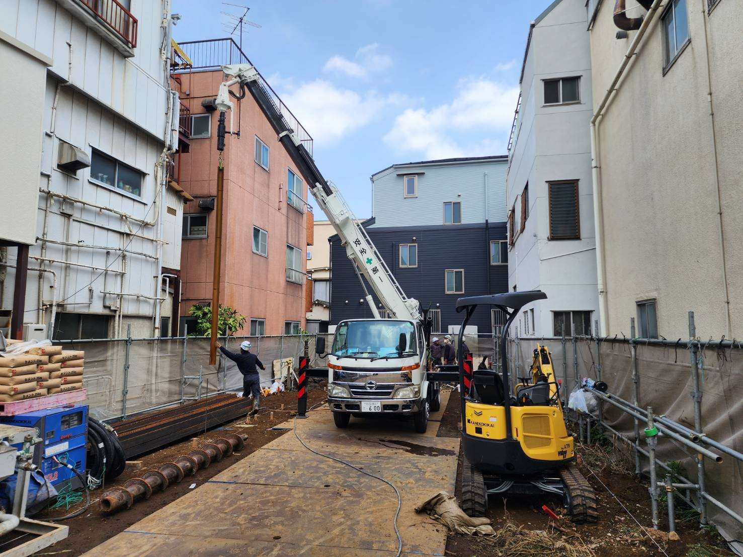 2025/9/16-19  山留工事　自立式親杭工法